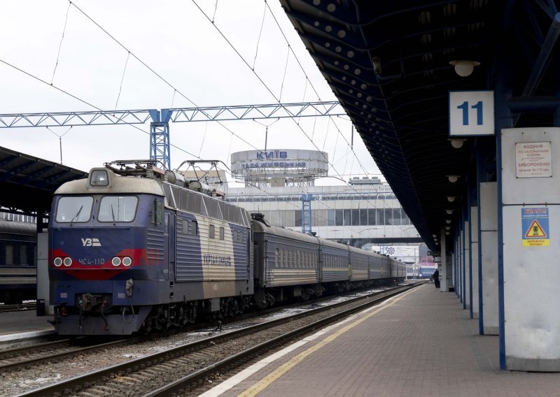 Ukrajinske željeznice pod kibernetičkim napadom velikih razmjera