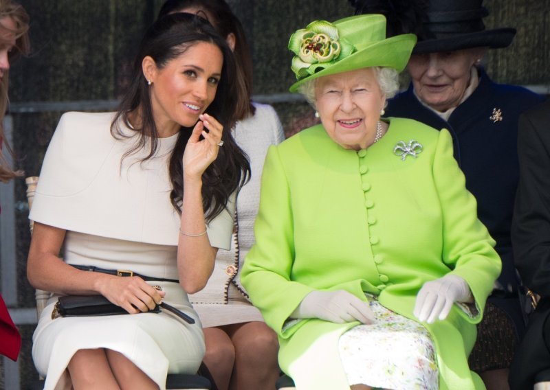 Meghan Markle prekršila je protokol: Tek sada je postalo jasno što je učinila pored kraljice