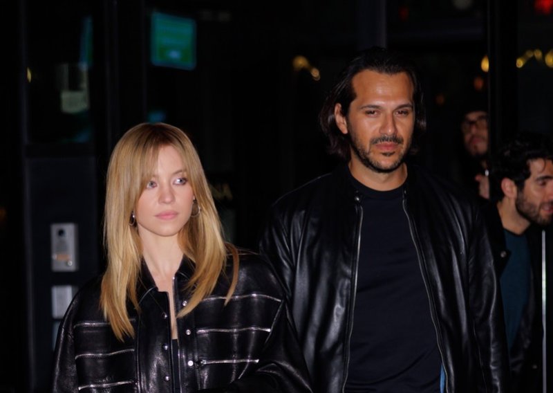 Prvo je otkazala vjenčanje: Nakon sedam godina Sydney Sweeney ponovno je sama