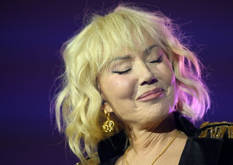 Lepa Brena nakon koncerta u Zagrebu donijela tešku odluku: 'Došlo je vrijeme za rastanak'