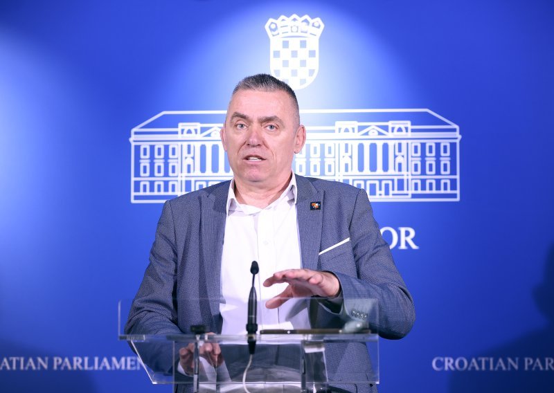 Zastupnici na nogama zbog 'koalicije voljnih': Hrvatska za to nema dovoljno vojnika