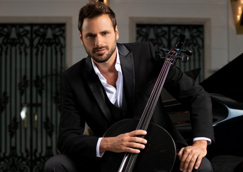 Je li se Stjepan Hauser oženio? Ove fotografije potaknule su glasine o tajnoj svadbi