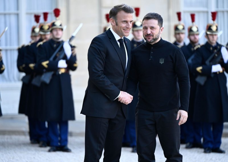 Macron skicirao raspored europskih trupa u Ukrajini: Moći ćemo odgovoriti Rusiji