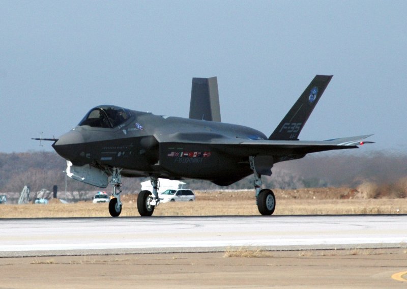Kanada bi mogla gorko požaliti ako odustane od nabave američkih F-35