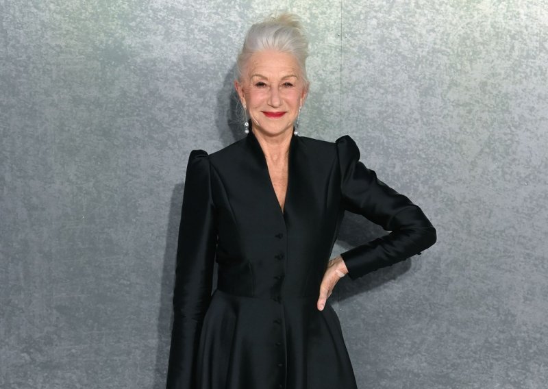 Nijedna haljina ne laska figuri poput ove, a to dokazuje i Helen Mirren