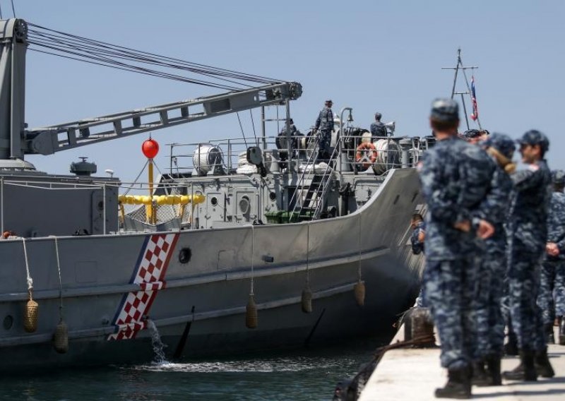 Više od tisuću migranata spašeno od utapanja ovog vikenda