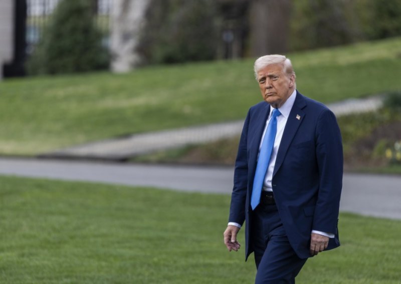 Trump sa Stubbom igrao golf, a onda poručio: Ne isključujem vojnu silu na Greenlandu
