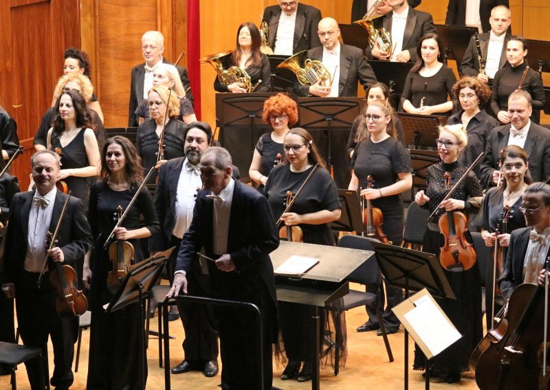 Kopni li otpor kulturnjaka Vučiću? Beogradska filharmonija prekinula štrajk