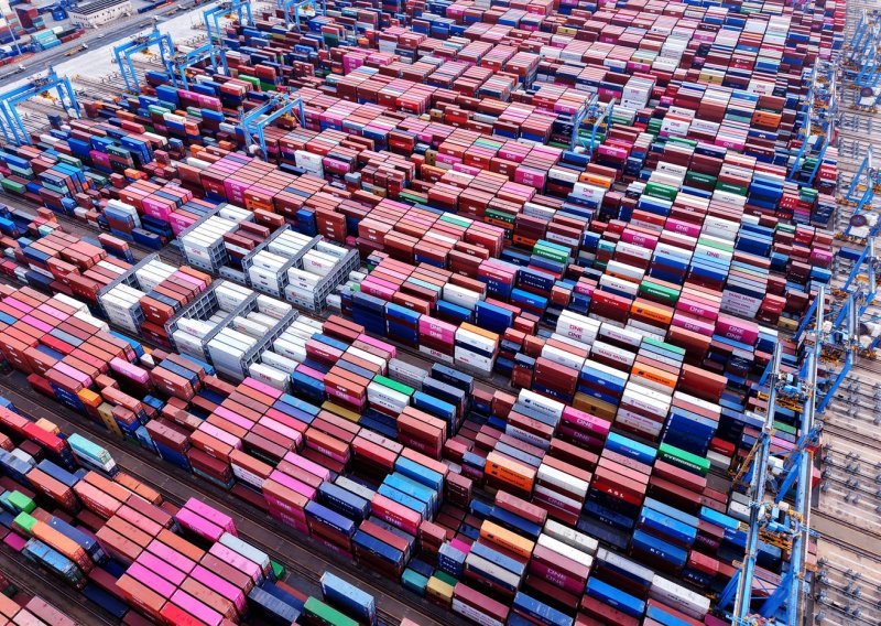 Američki trgovinski deficit oštro smanjen: Na najnižoj je razini u pet godina