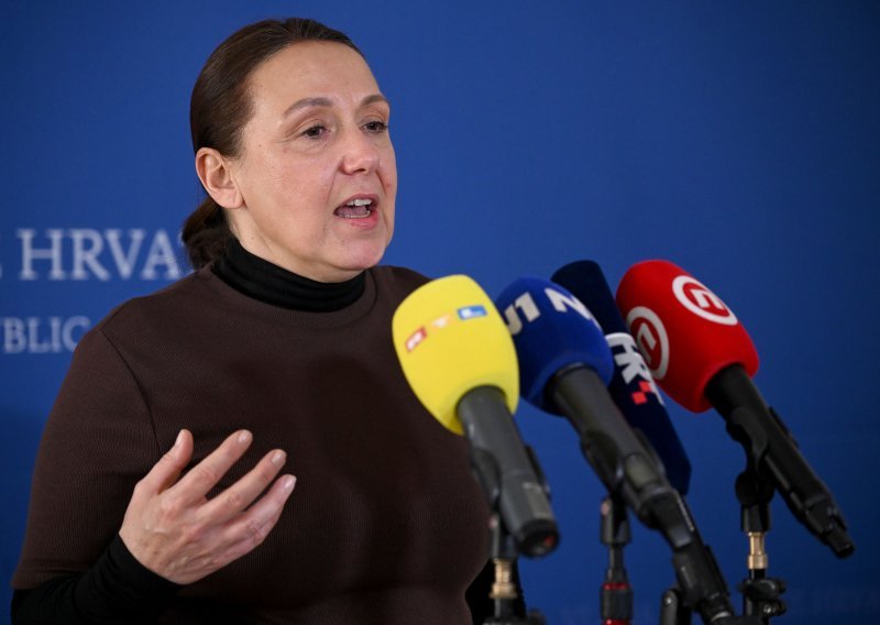 Ministrica Hrstić: Inspekcija je na terenu, mladića su oživljavali četiri puta