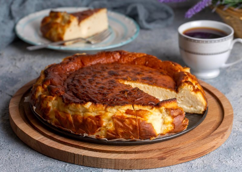 Ova fantastična torta brzo se priprema i još brže nestaje s tanjura