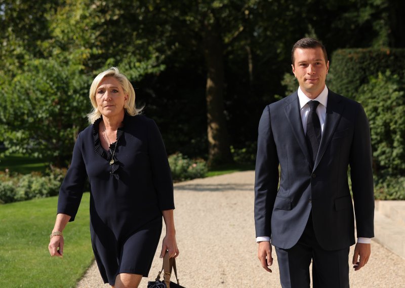Stranka Marine Le Pen sprema prosvjed u Parizu: 'Signal koji šaljemo je miran'