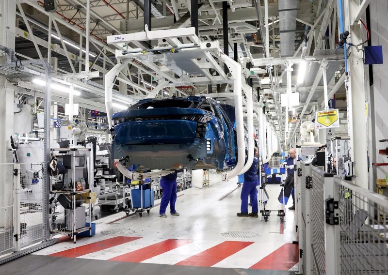 Drastičan potez automobilskog giganta: Zbog novih carina zatvaraju dvije tvornice