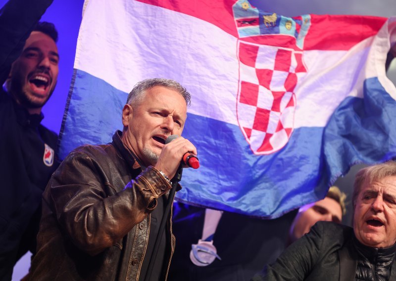Nevjerojatne brojke: Evo koliko je autobusa zakupljeno za Thompsonov koncert