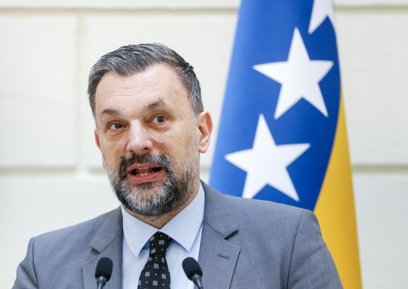 Konaković traži da EUFOR uhiti Dodika: 'To su terorističke prijetnje'