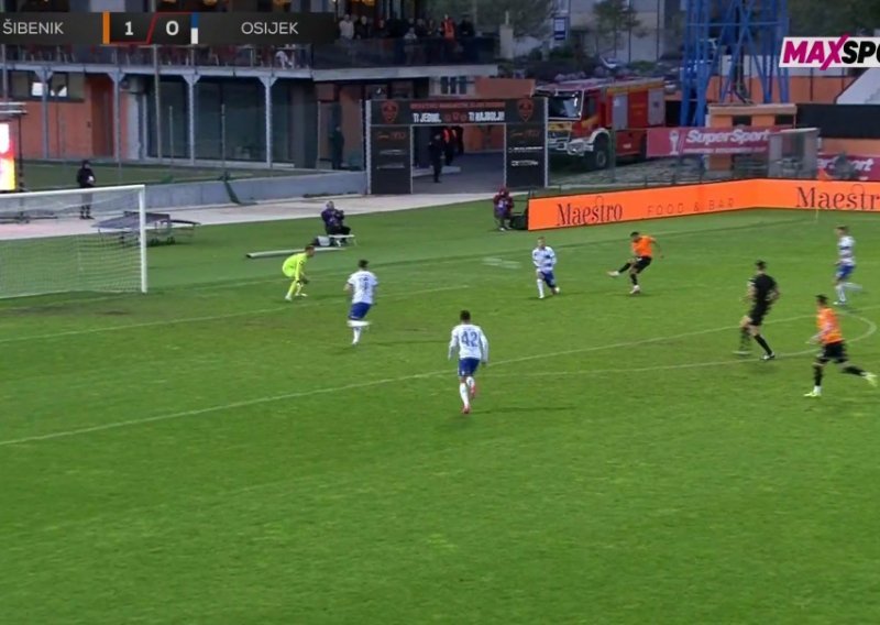 Pogledajte što bivši igrači Osijeka rade očajnom Osijeku; čudesan gol za aplauz i naklon