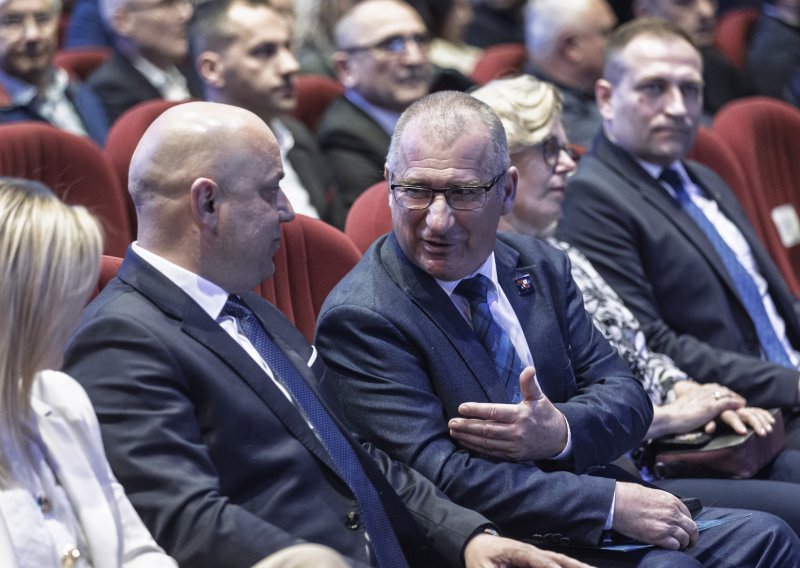 HDZ i DP u koaliciji za osvajanje vlasti u Vukovarsko-srijemskoj županiji