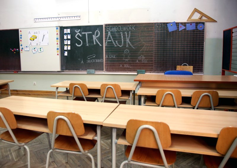 Ministarstvo opet tvrdi da je stvarni broj štrajkaša manji