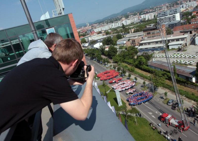 'Ove godine tražimo samo jedno - prijevremene izbore'