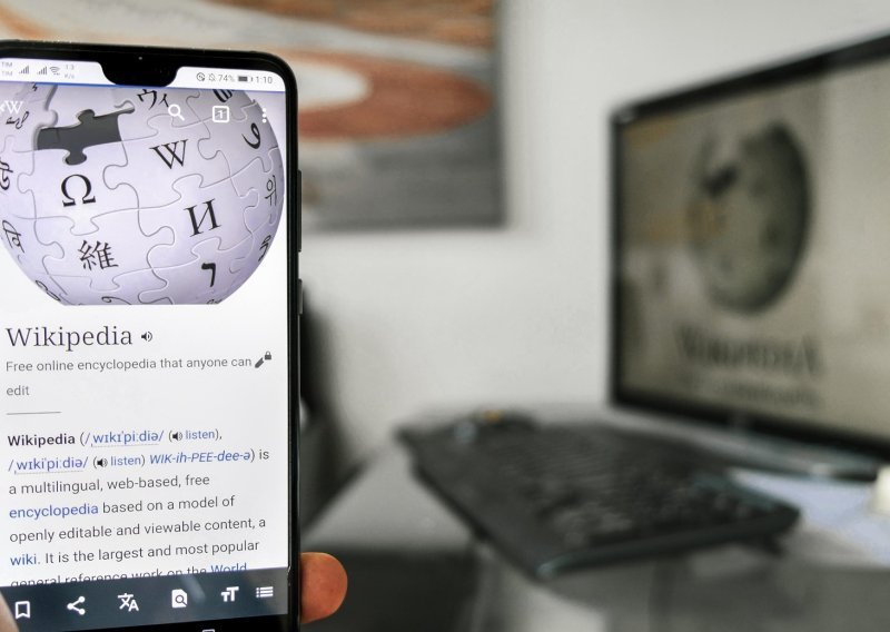 Zbog umjetne inteligencije Wikipediji rastu troškovi. Tko će to platiti?