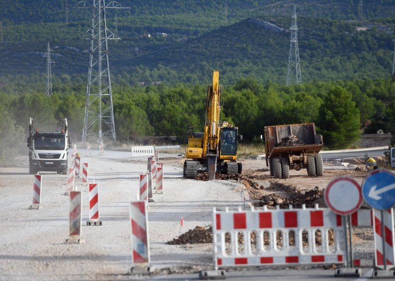 Radovi na više dionica: HAK objavio koji su izlazi autoceste zatvoreni