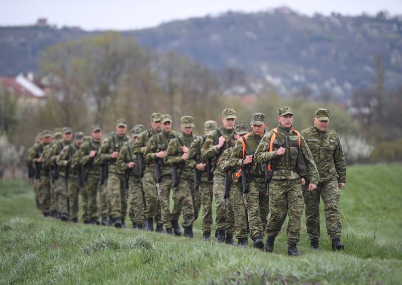 Hrvatski vojnici uče izraelsku vještinu samoobrane: Nije bitno znati se potući