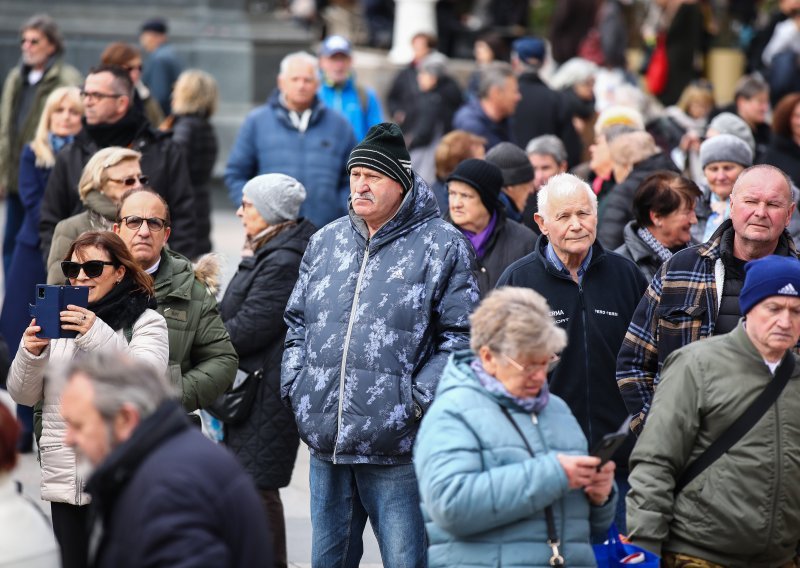 Detaljan popis: 140 lokalnih zajednica isplatit će uskrsnicu umirovljenicima