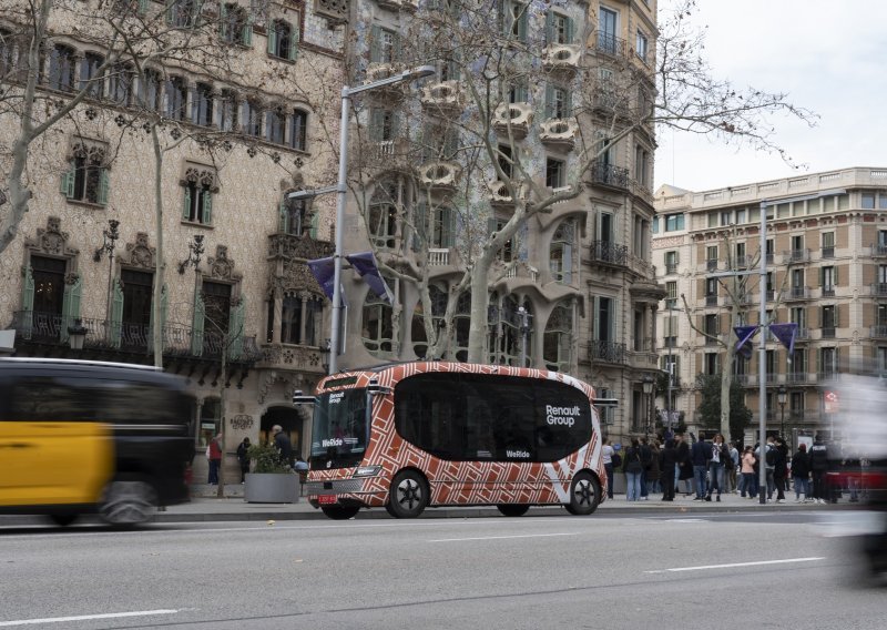 Autonomna vozila za javni prijevoz: Lokalne vlasti i operateri mobilnosti za pristup Renault grupe