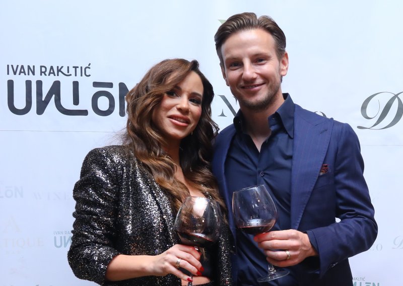 Rakitići napustili Split zbog posebnog razloga. Sve je na Instagramu otkrila Raquel...