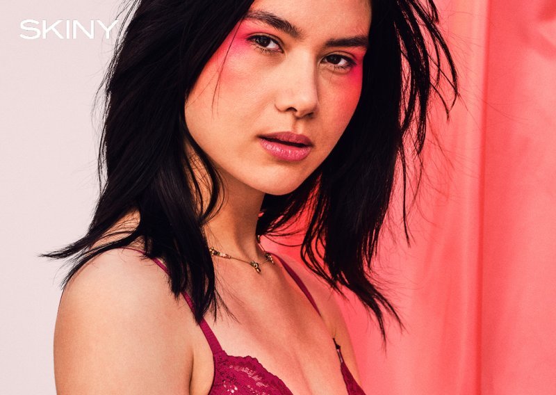 Proljeće u znaku crvenih i ružičastih tonova: Skiny Cheeky Blush kolekcija