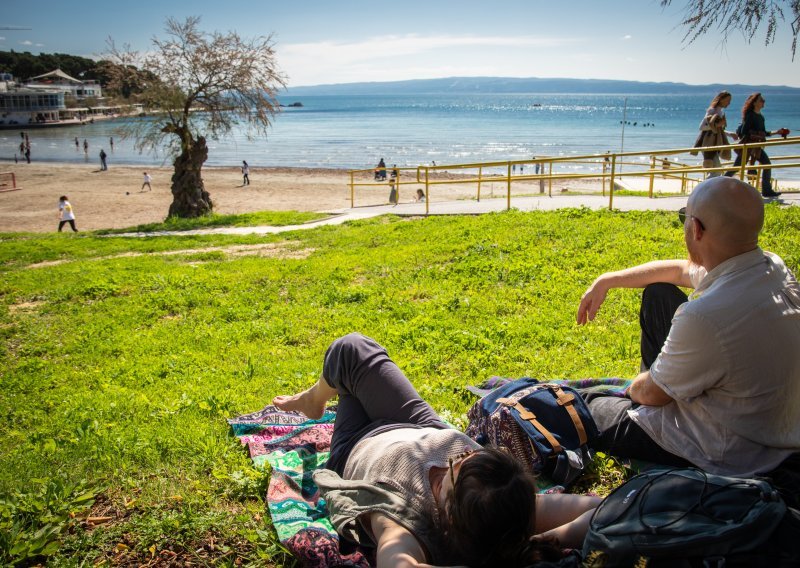 Vikend će obilježiti proljetne temperature, no u nedjelju stiže promjena