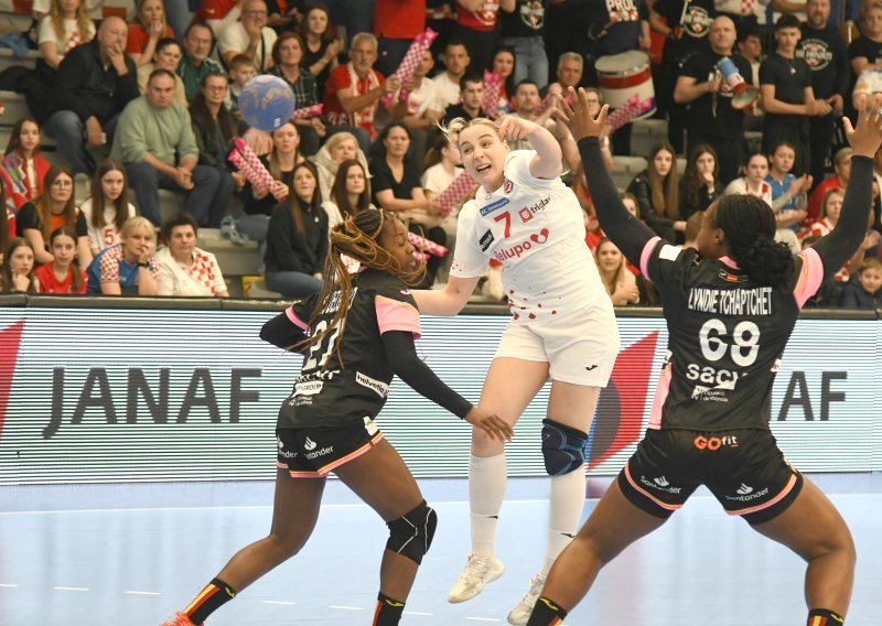 Ozljeda kapetanice poremetila Hrvatice; Španjolke nadoknadile minus 1 i izborile SP