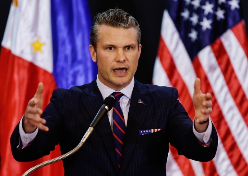 Nakon Trumpa, i njegov ministar obrane zaprijetio bombardiranjem Irana