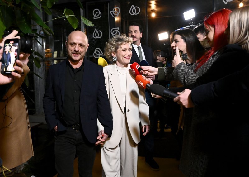 Ivana Kekin stala u obranu supruga: Ako ga već zovete Milutinom, mene zovite Jovana