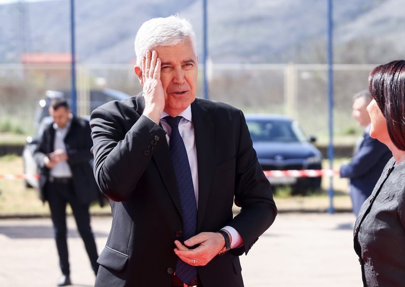 Čović se sastao sa Schmidtom; evo što su zaključili