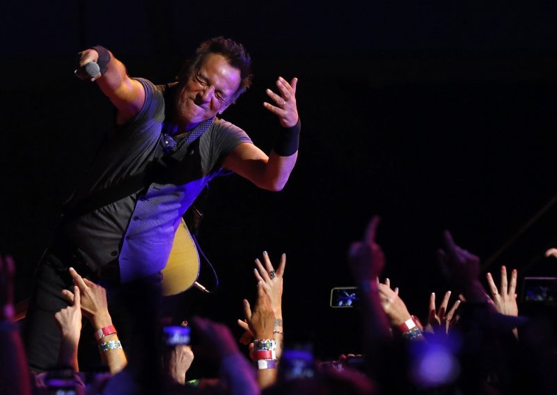 Springsteen otkazao koncert zbog transrodnih osoba