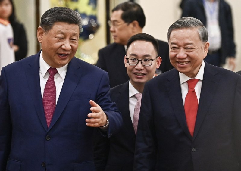 Donald Trump objavio: Xi Jinping upravo smišlja kako će preveslati Ameriku
