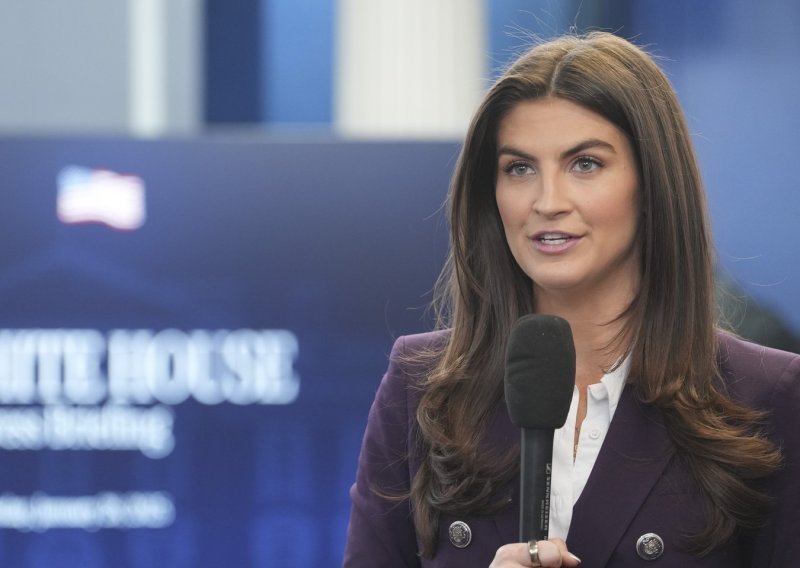Trump brutalno ponizio CNN-ovu novinarku: 'Više te nitko ne gleda'