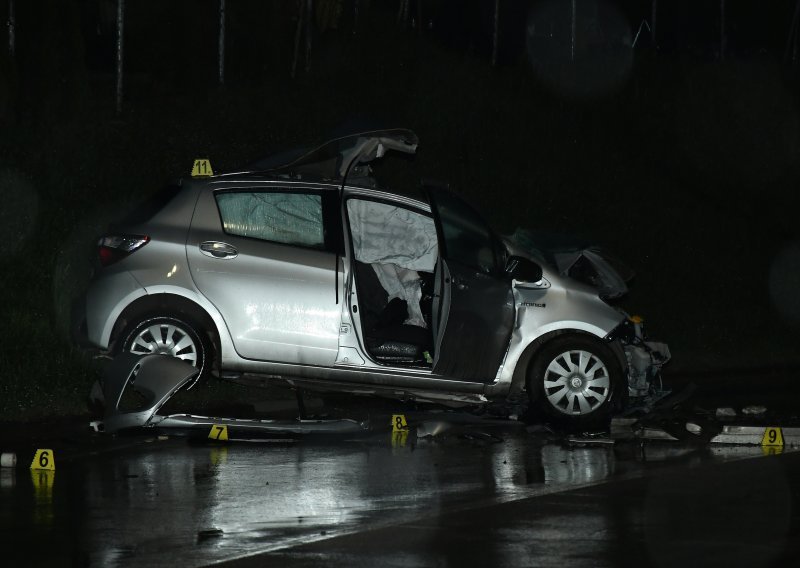 U teškoj nesreći poginuo bivši saborski zastupnik, na njegov auto naletio šleper