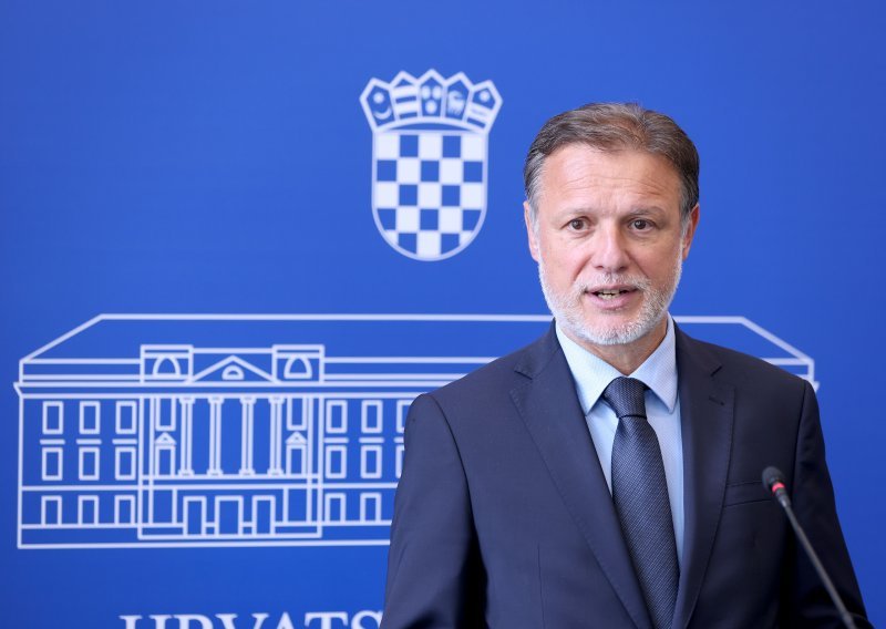 Mijenjaju se saborska pravila: Zastupnici će kraće govoriti, traži se rješenje za povrede Poslovnika