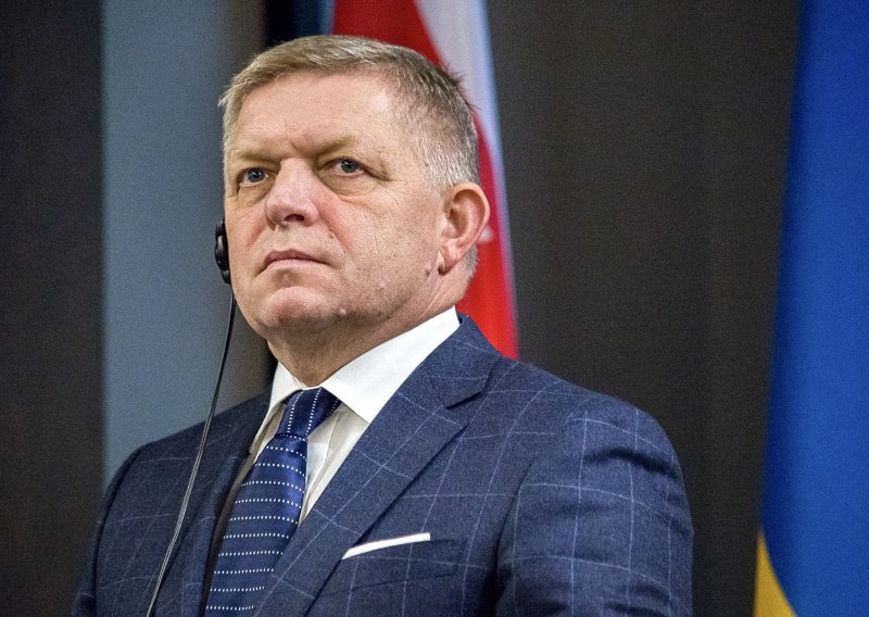 Fico 'naglo ozdravio': Idem u Moskvu na proslavu 80 godina od pobjede. Točka