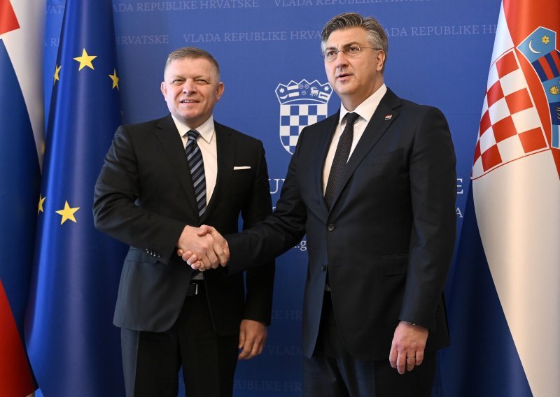 Fico se ponovno obrušio na Kaju Kallas: 'Kako netko može zabraniti jednom premijeru da nekamo ide?!'
