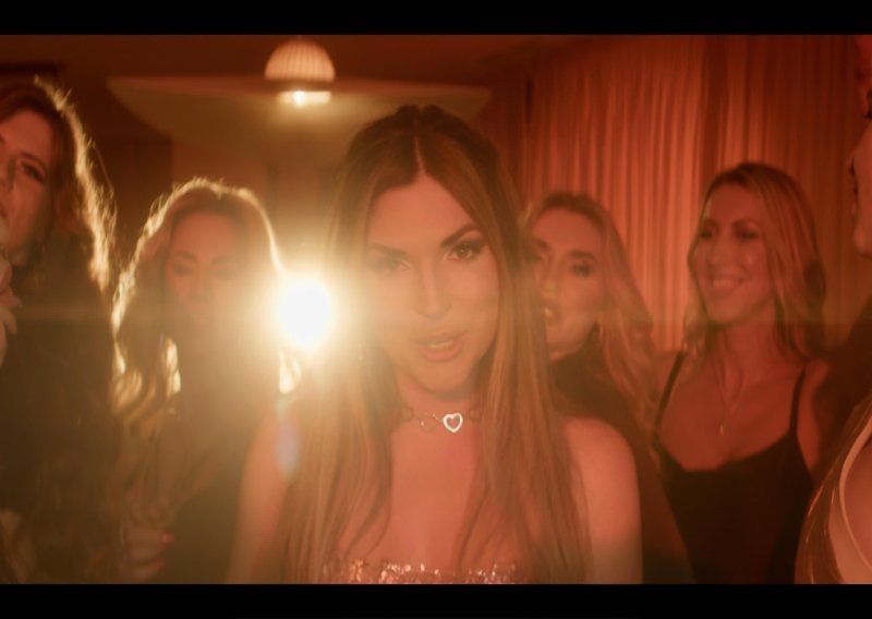 Sylvie iz 'Braka na prvu' snimila spot za novu pjesmu, pogledajte tko je u njemu