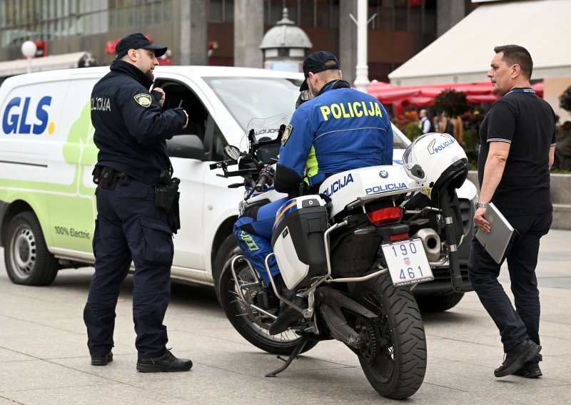Nesreća na Trgu bana Jelačića: Kombi pregazio dijete