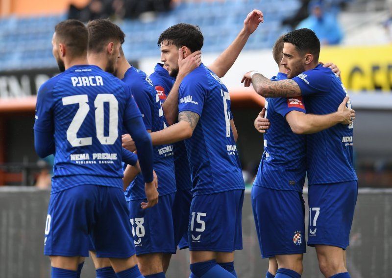 Dinamo deklasirao Šibenik i došao na četiri boda od Rijeke. Pogledajte golove