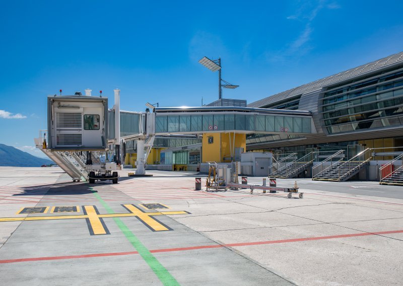 Incident u Dubrovniku: Avioni slijetali u zračnu luku, dronovi im se približili