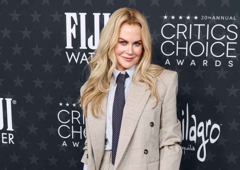 Nicole Kidman raspametila fanove zanosnim videom u kupaćem kostimu