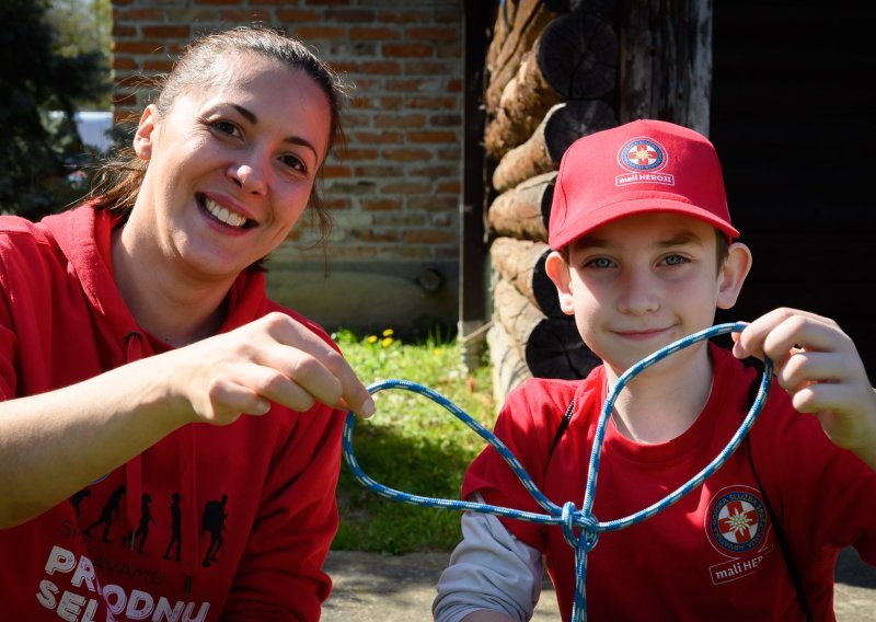 Pametno, zabavno i korisno: Ovo je 5 vještina za snalaženje u prirodi koje vrijedi znati