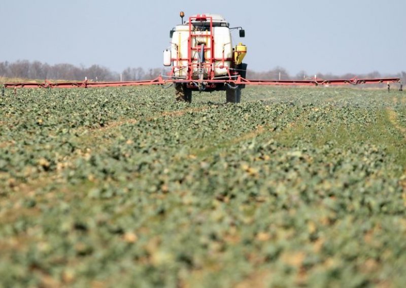 Većina Nijemaca kontaminirana Monsantovim herbicidom glifosatom