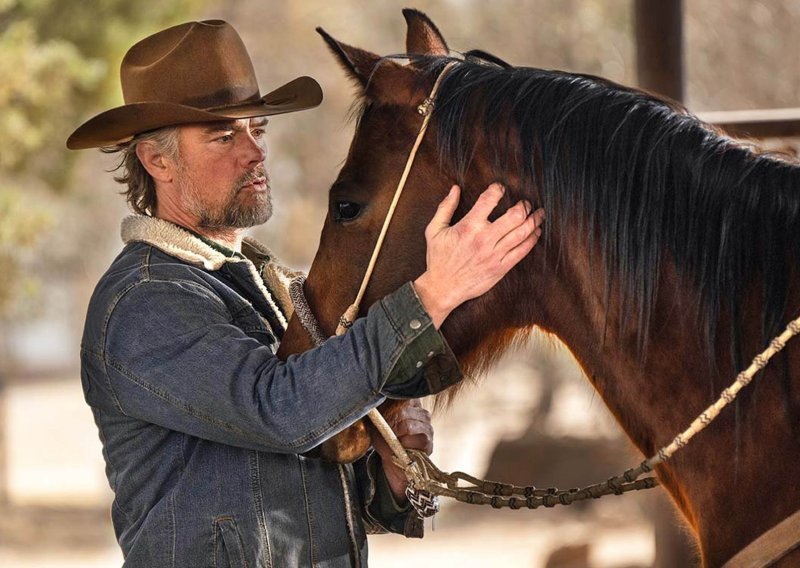 Zvijezda nove Netflixove hit serije iskreno: 'Ne pokušavam biti novi Kevin Costner'